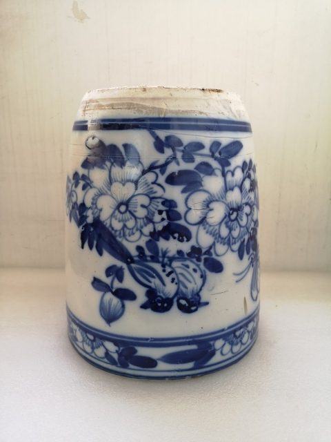 古玩陶瓷花鳥紋青花罐拍賣,當前價格1500元