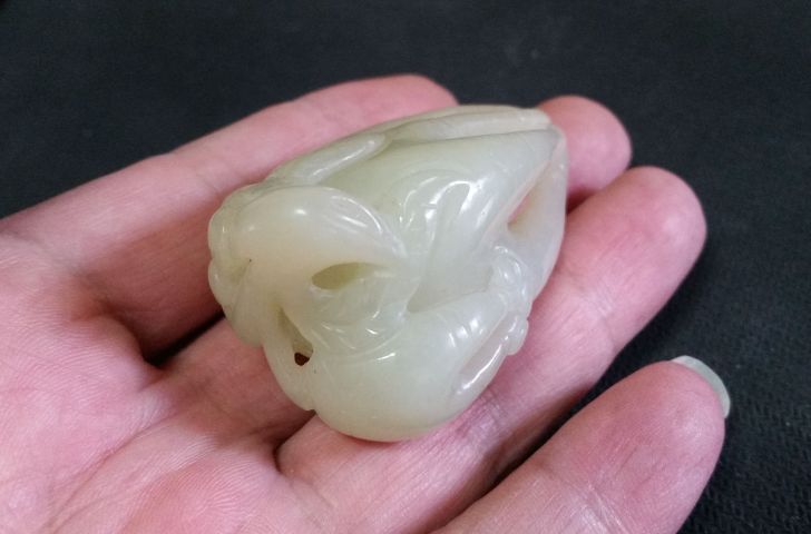 古玩玉器和田青白玉佛手拍賣,當前價格680元
