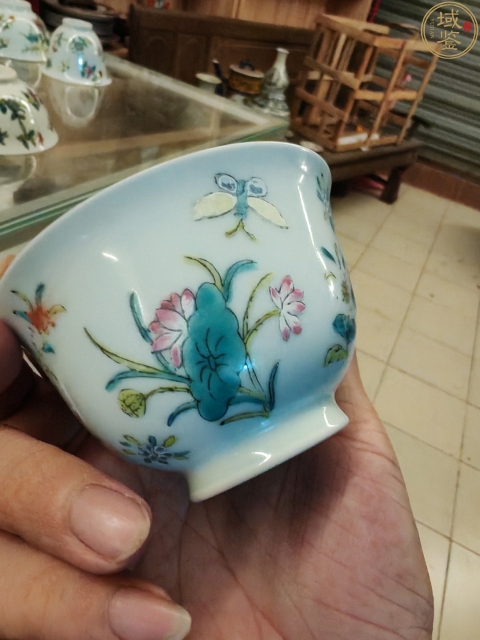 古玩陶瓷蟲草紋粉彩杯拍賣,當前價格388元