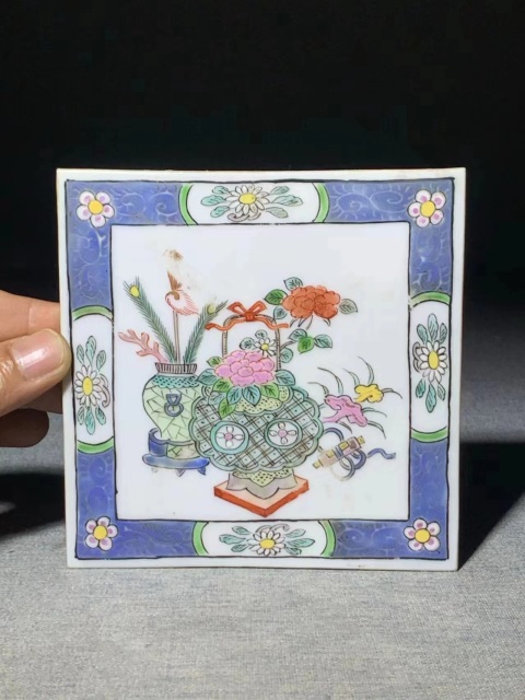 古玩陶瓷(虧出,不議價(jià))精品細(xì)路清中期粉彩博古紋瓷板拍賣,當(dāng)前價(jià)格3900元