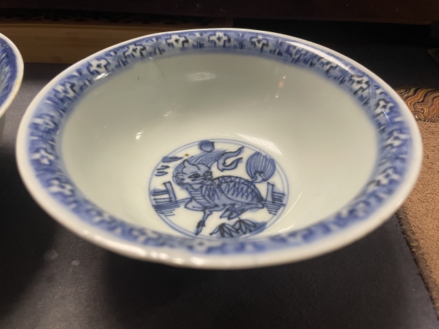 古玩陶瓷明中期青花麒麟碗拍賣，當(dāng)前價(jià)格4500元