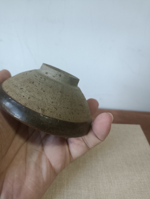 古玩陶瓷磁州窯茶葉末釉茶盞拍賣，當前價格2000元