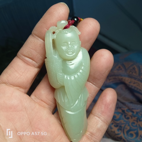 古玩玉器和田玉雕“提籃童子”拍賣，當前價格360元
