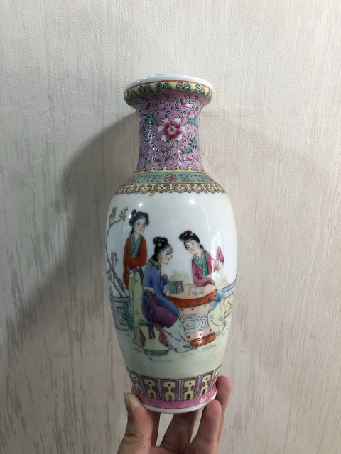 域鉴古玩】567 重工粉彩仕女图观音瓶鉴定结果_567 重工粉彩仕女