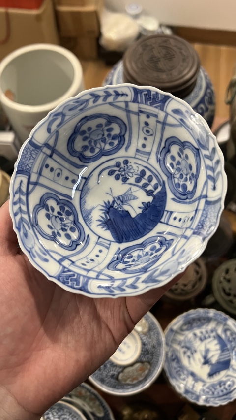 古玩陶瓷清代飛黃騰達青花折沿碗拍賣,當前價格1399元