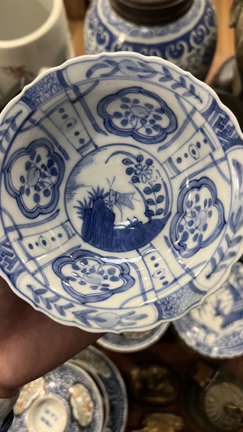 古玩陶瓷清代飛黃騰達青花折沿碗拍賣,當前價格1399元