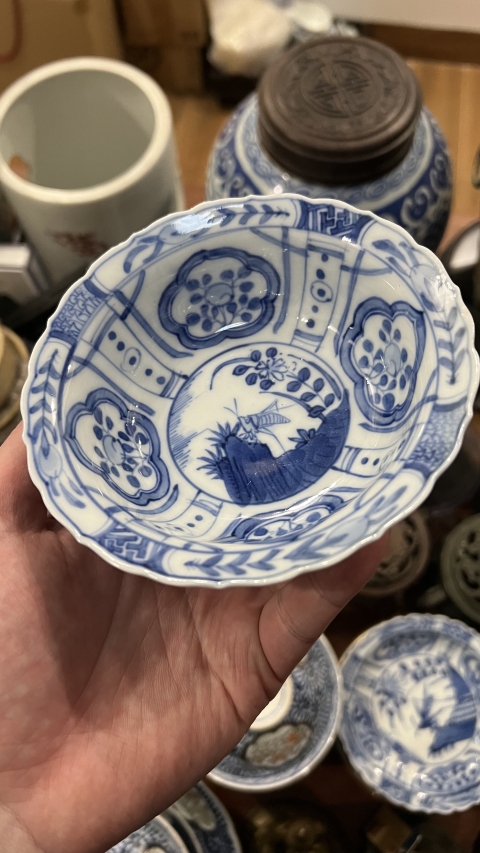 古玩陶瓷清代飛黃騰達青花折沿碗拍賣,當前價格1399元