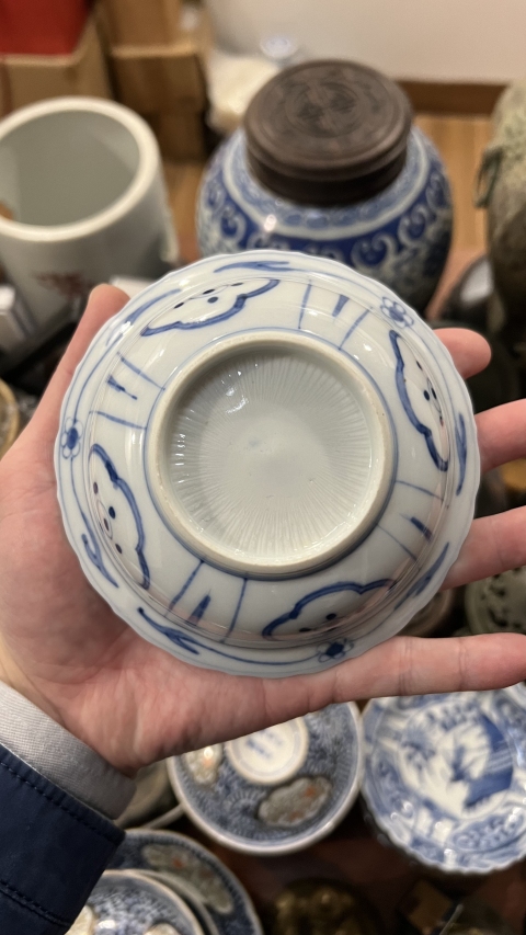 古玩陶瓷清代飛黃騰達青花折沿碗拍賣,當前價格1399元