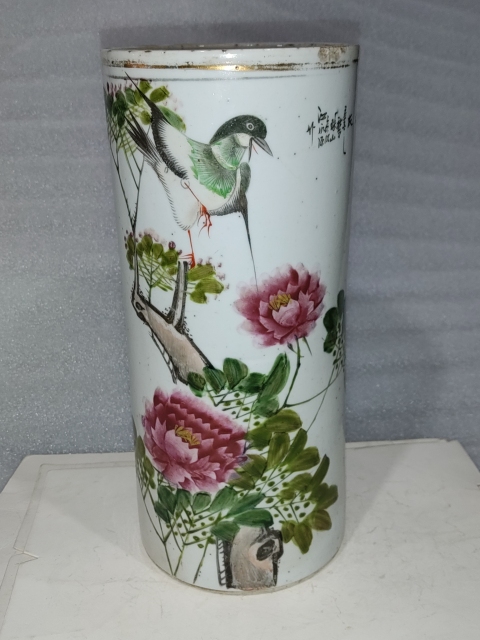古玩陶瓷粉彩花鳥帽筒拍賣,當前價格1990元