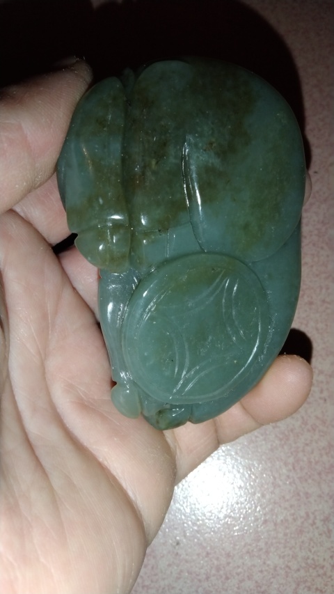 古玩玉器和田青玉圓雕發財豬把件拍賣,當前價格780元