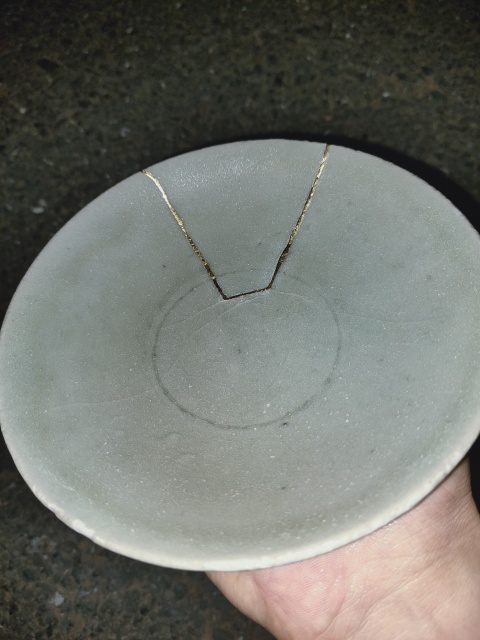 古玩陶瓷宋龍泉窯蓮瓣洗拍賣,當(dāng)前價(jià)格1200元