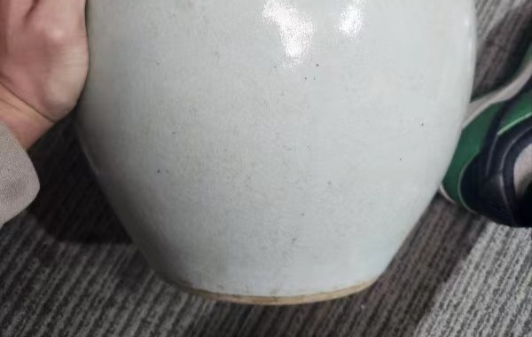 古玩陶瓷清中期青釉案缸拍賣，當前價格3800元