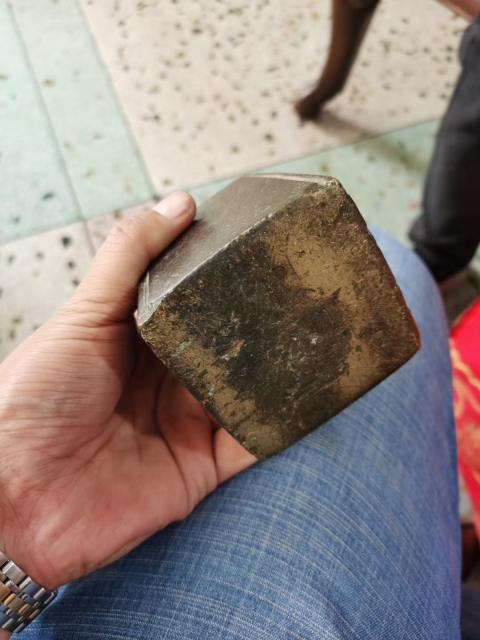 古玩銅器銅權拍賣,當前價格1900元