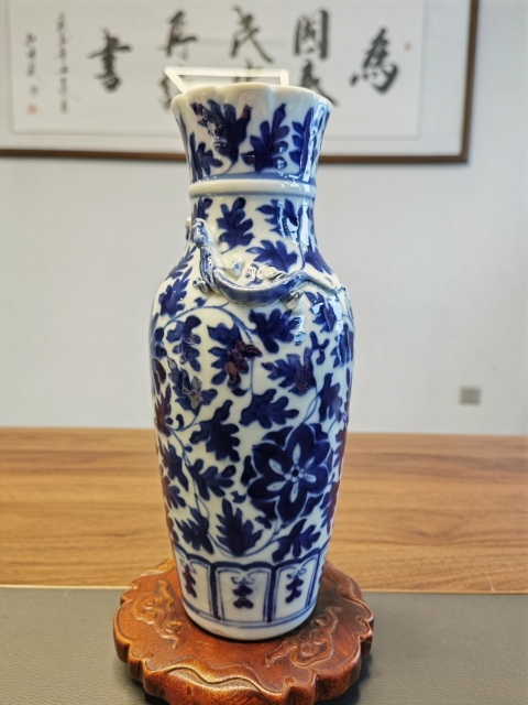 古玩陶瓷寶相花官窯畫片花青花卉紋螭龍紋賞瓶拍賣,當前價格3500元