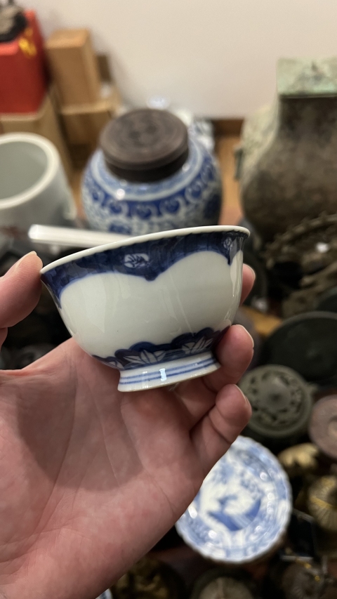 古玩陶瓷清代青花杯拍賣(mài)，當(dāng)前價(jià)格299元