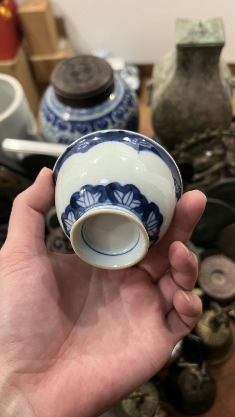 古玩陶瓷清代青花杯拍賣(mài)，當(dāng)前價(jià)格299元