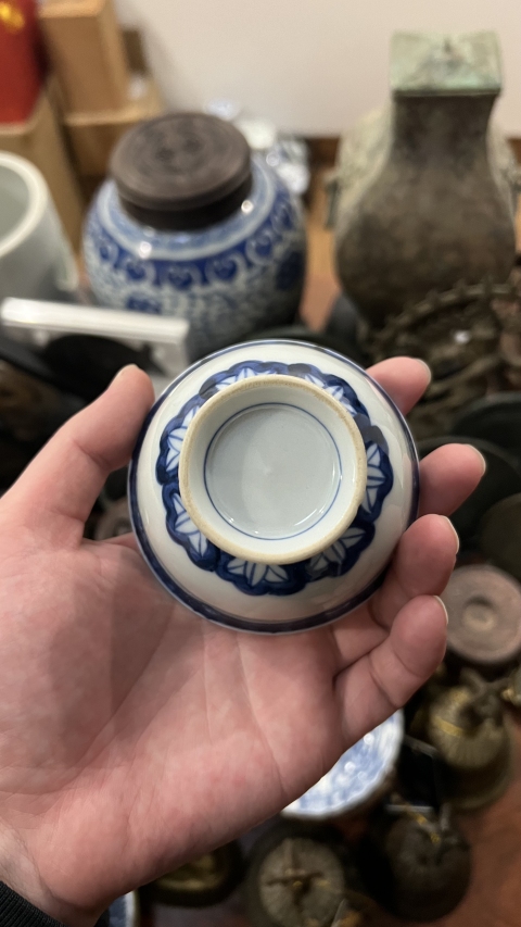 古玩陶瓷清代青花杯拍賣(mài)，當(dāng)前價(jià)格299元