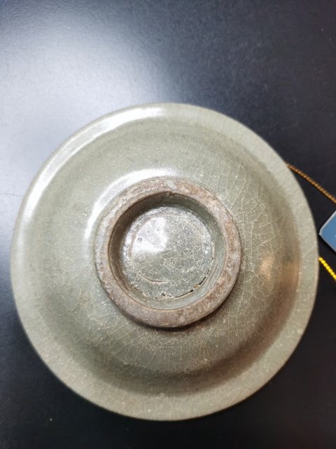 古玩陶瓷元代?龍泉窯青釉折沿洗拍賣，當前價格1200元