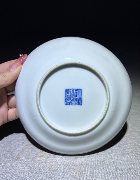 古玩陶瓷精品大清道光年制款·青花故事人物海屋添籌紋折腰盤(pán)拍賣(mài),當(dāng)前價(jià)格3888元