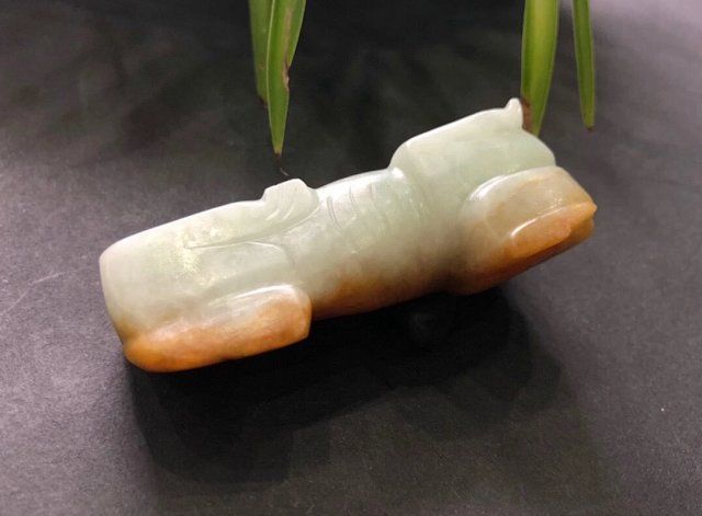 古玩玉器清中期黃翡翠獅子拍賣，當前價格19000元