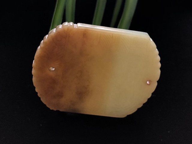 古玩玉器清代和田玉山水樓臺玉牌子拍賣，當前價格8000元