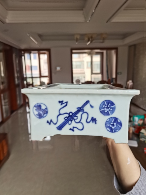 古玩陶瓷青花水仙盆拍賣，當前價格4900元