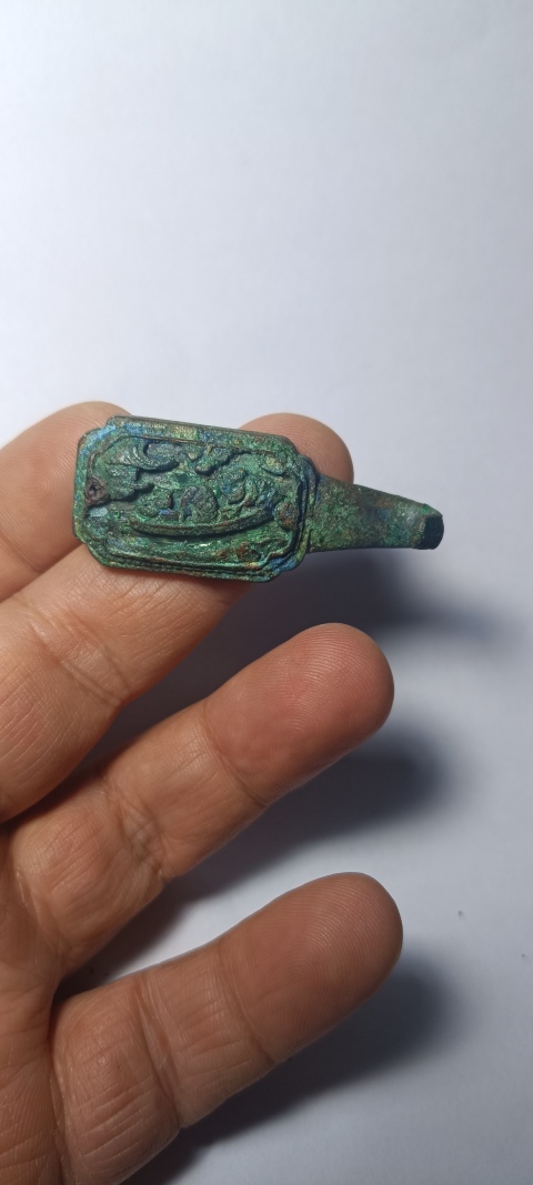 古玩銅器人物情境帶勾拍賣,當前價格580元