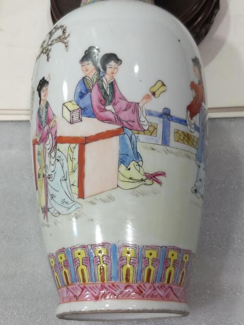 古玩陶瓷粉彩仕女人物紋瓶拍賣，當前價格1288元