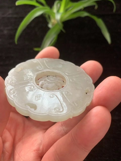 古玩玉器清代和田玉知足牌拍賣,當前價格15000元