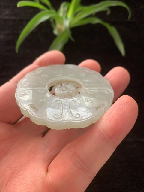 古玩玉器清代和田玉知足牌拍賣,當前價格15000元