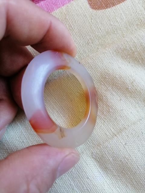 古玩玉器天然瑪瑙雕“素紋環”拍賣,當前價格1188元