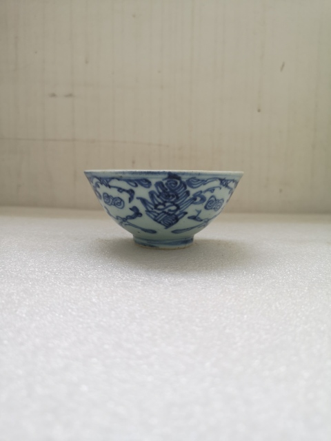 古玩陶瓷花卉紋青花碗拍賣,當前價格450元
