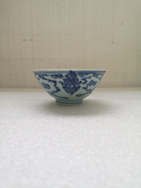 古玩陶瓷花卉紋青花碗拍賣,當前價格450元