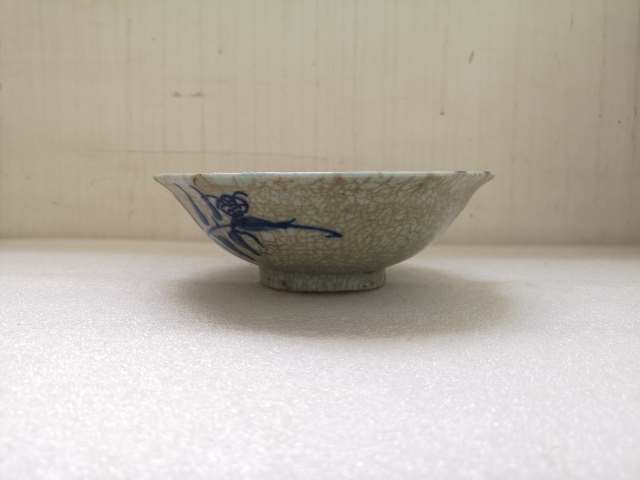 古玩陶瓷道光至咸豐哥釉青花碗拍賣,當前價格480元