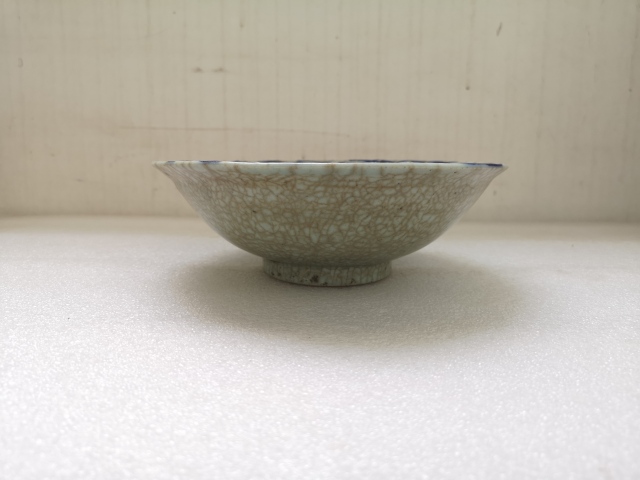 古玩陶瓷道光至咸豐哥釉青花碗拍賣,當前價格480元