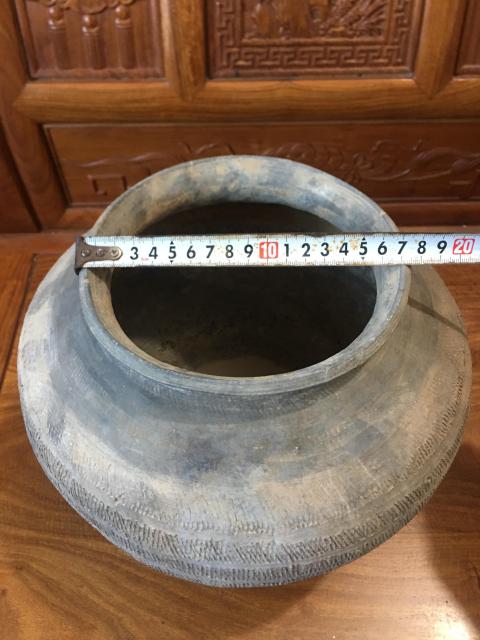 古玩陶瓷漢代刻劃大陶罐拍賣,當前價格1888元