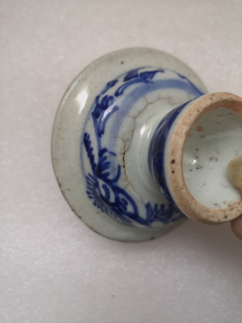 古玩陶瓷花卉紋青花高足盤拍賣,當前價格450元
