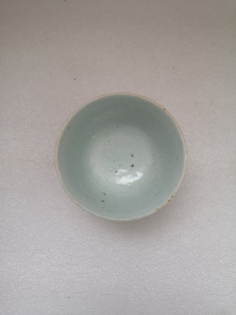 古玩陶瓷清代道光青釉杯拍賣,當前價格450元
