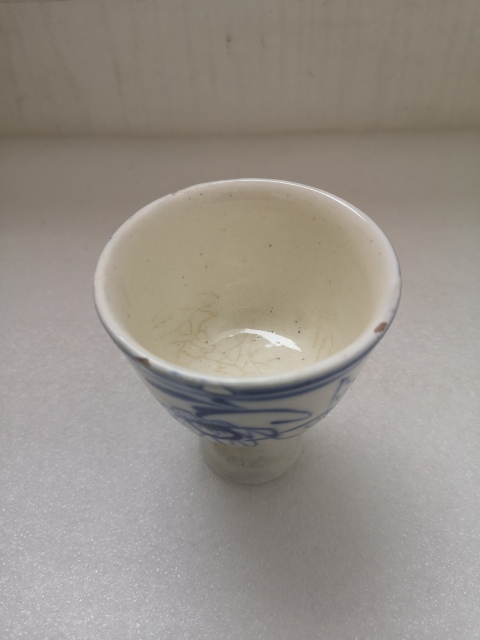 古玩陶瓷花卉紋青花高足杯拍賣，當前價格450元