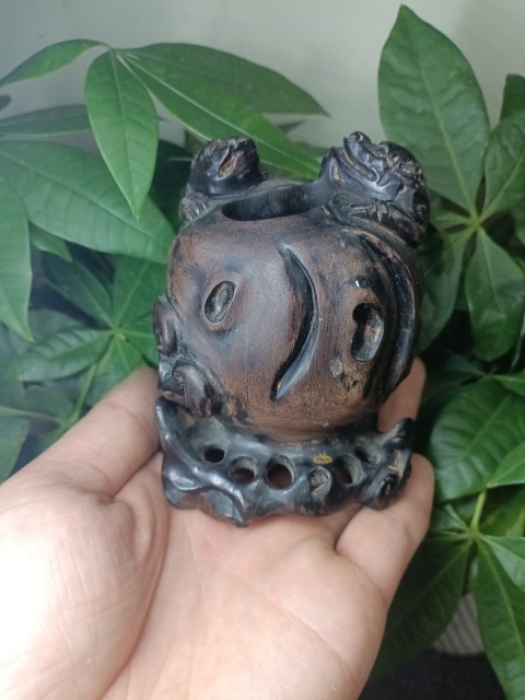 古玩雜項清代紅木雕螭虎香插拍賣，當前價格3800元