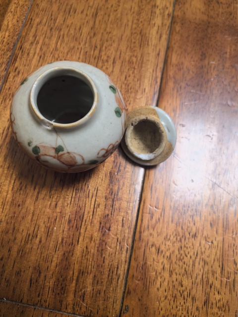 古玩陶瓷紅綠彩花卉紋蓋罐拍賣(mài)，當(dāng)前價(jià)格444元