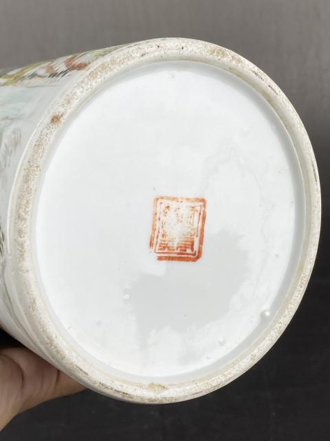 古玩陶瓷淺絳彩花鳥紋帽筒拍賣,當(dāng)前價(jià)格3888元