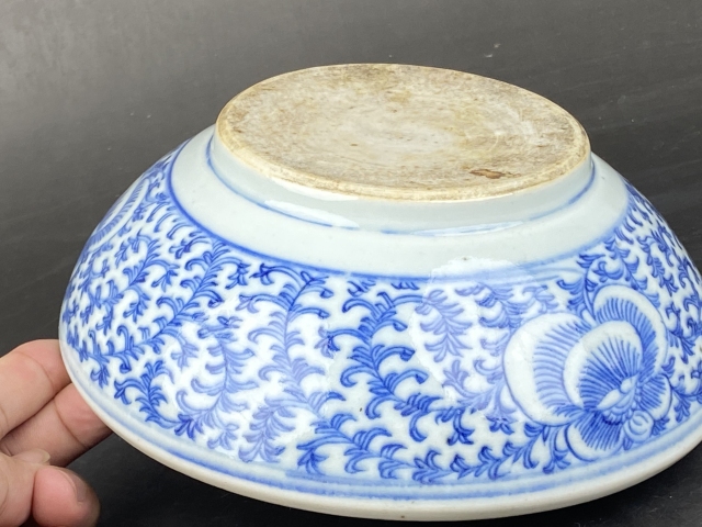 古玩陶瓷花卉紋青花研缽拍賣，當前價格3888元