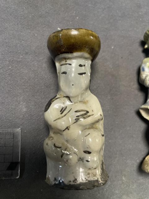 古玩陶瓷人物造像一組拍賣,當前價格1000元