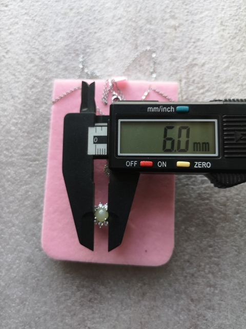 古玩玉器天然翡翠鑲嵌首飾拍賣，當(dāng)前價(jià)格450元