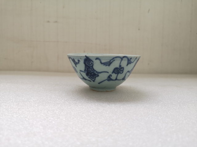古玩陶瓷清代道光花卉紋青花碗拍賣,當前價格750元