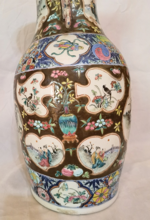 古玩陶瓷清 青花粉彩二十四開(kāi)窗鳳耳瓶拍賣,當(dāng)前價(jià)格30000元