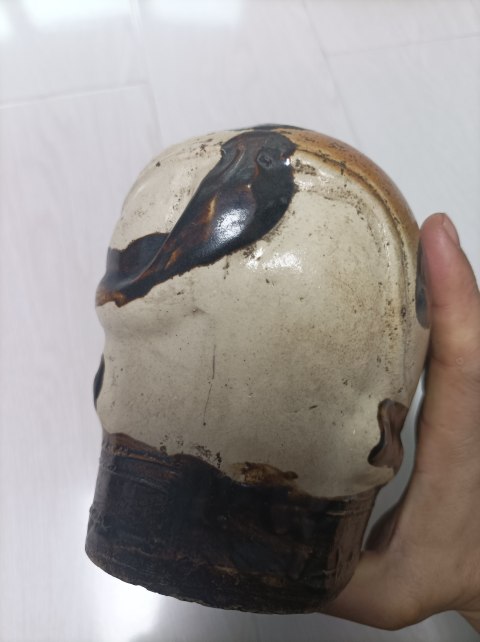 古玩陶瓷清代磁州窯彩繪花卉紋貓兒枕拍賣，當前價格568元
