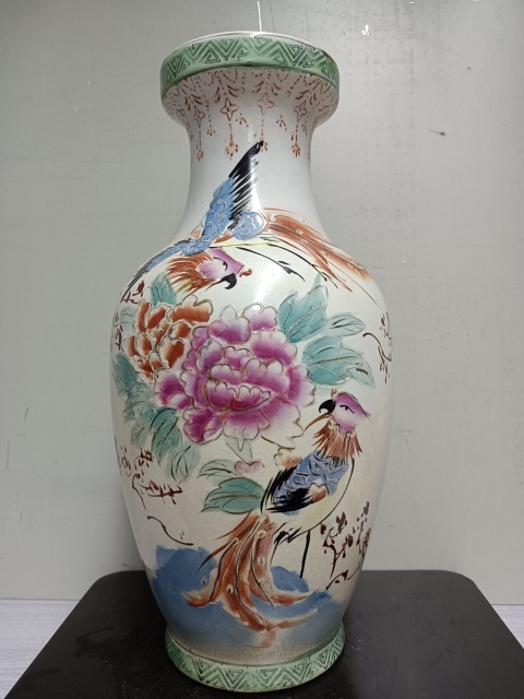 古玩陶瓷鳳凰牡丹富貴花瓶拍賣,當(dāng)前價格2688元