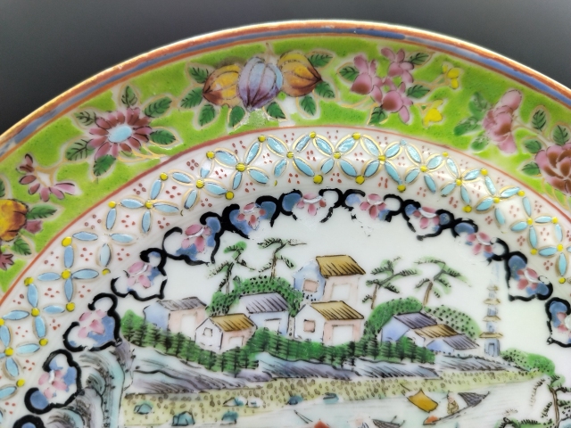 古玩陶瓷咸豐五彩山水人物紋折腰盤拍賣,當前價格1500元